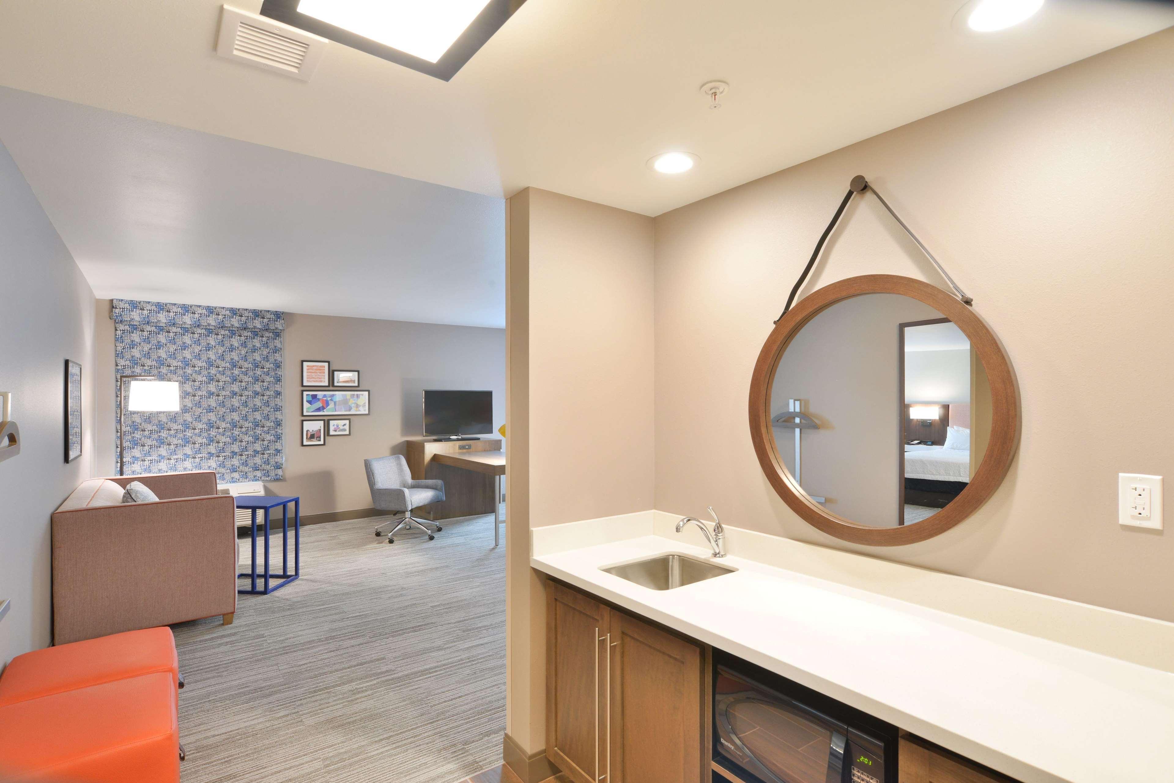 Hampton Inn & Suites Menomonie-Uw Stout Экстерьер фото