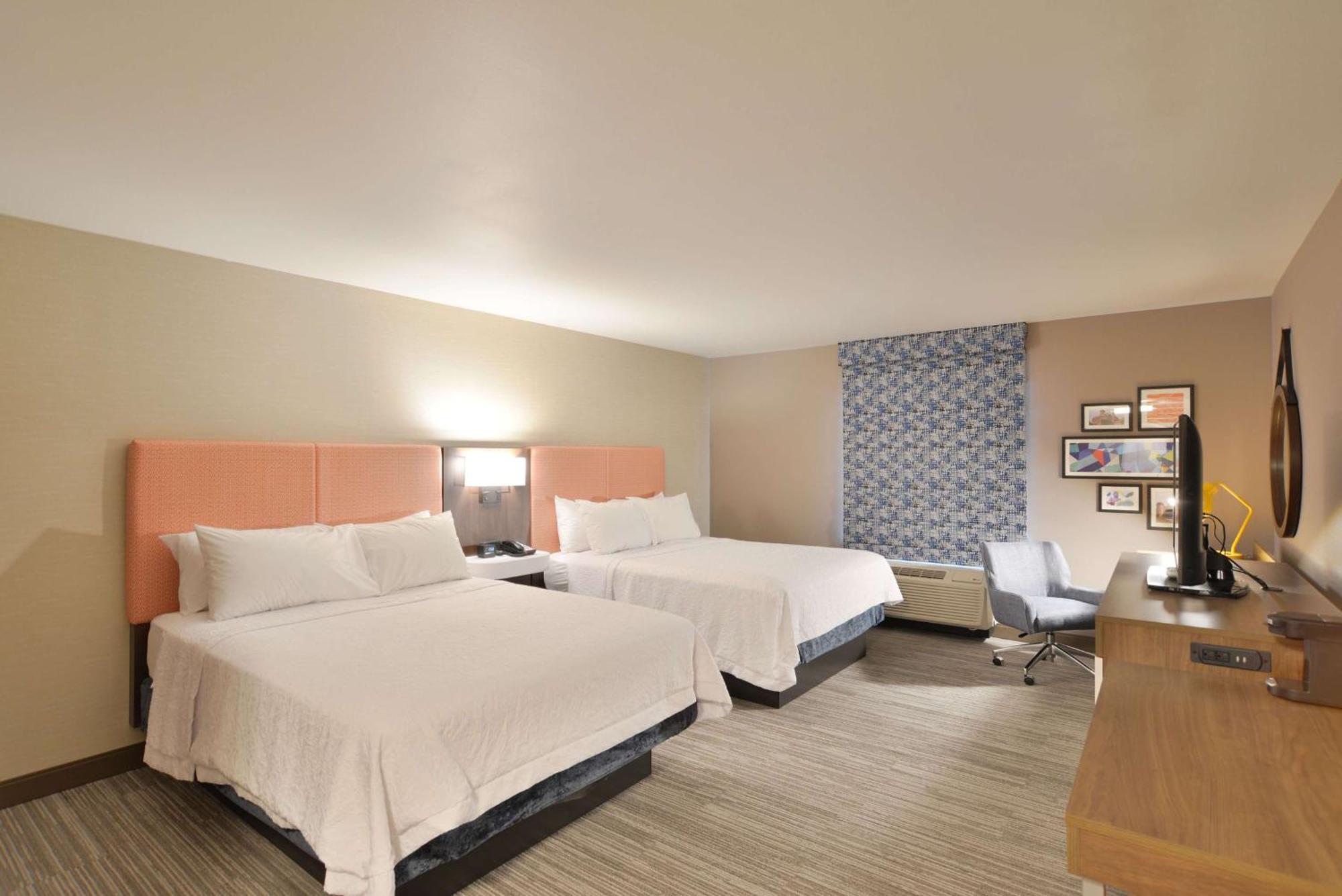 Hampton Inn & Suites Menomonie-Uw Stout Экстерьер фото